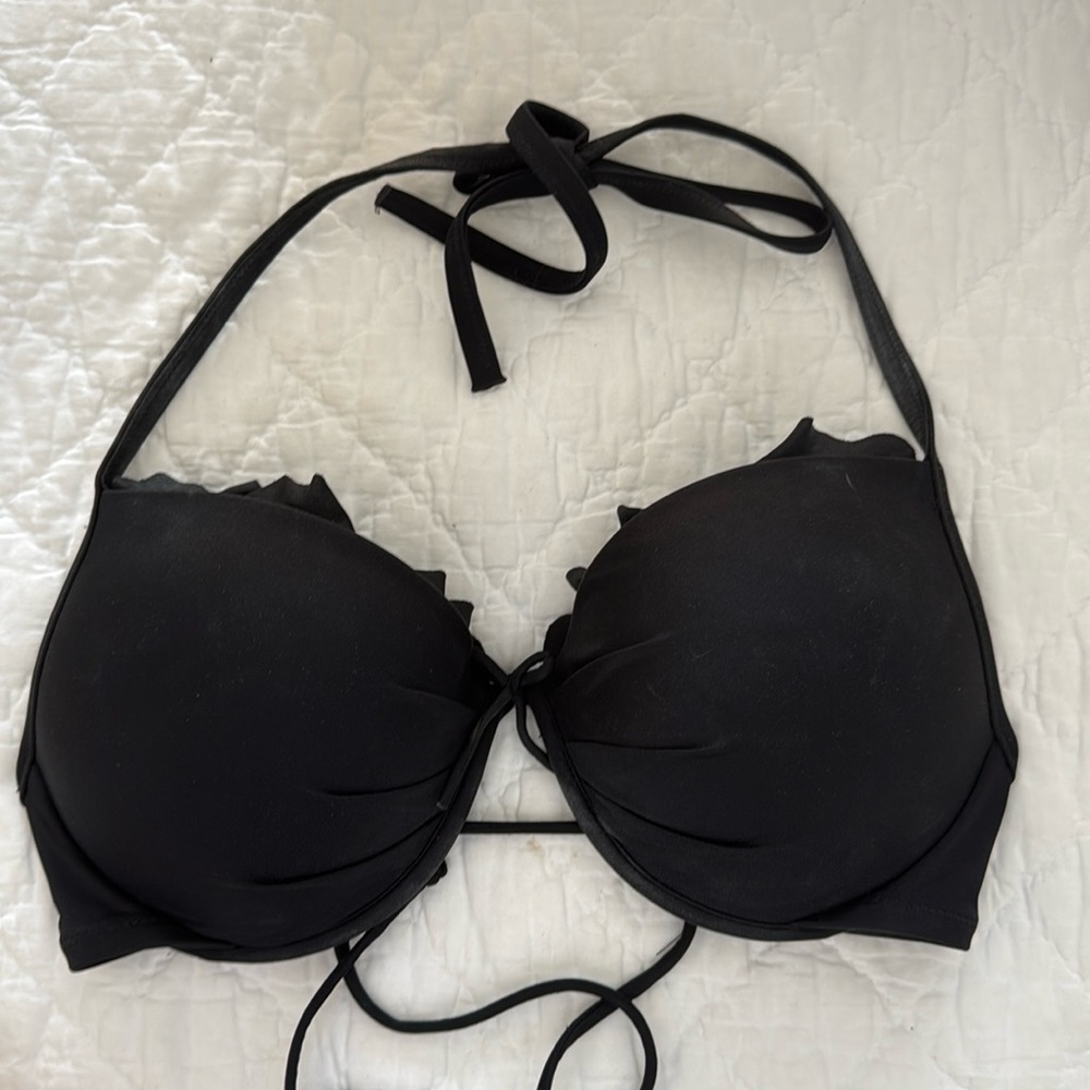 Victoria’s Secret bikini top
